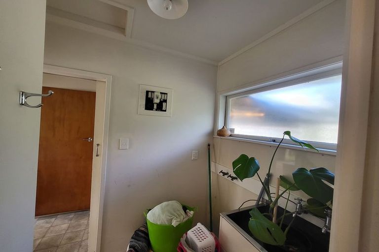 Photo of property in 42 Mcannalley Street, Manurewa East, Auckland, 2102