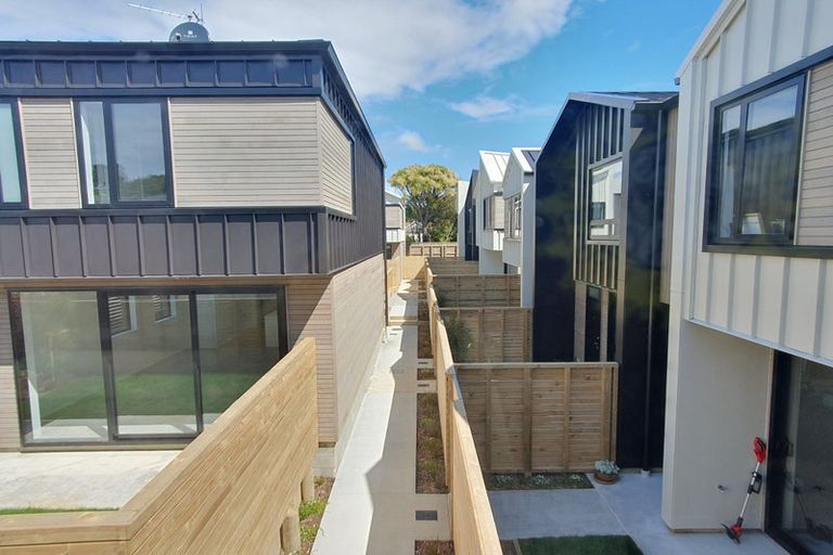 Photo of property in 13 Fancourt Street, Karori, Wellington, 6012