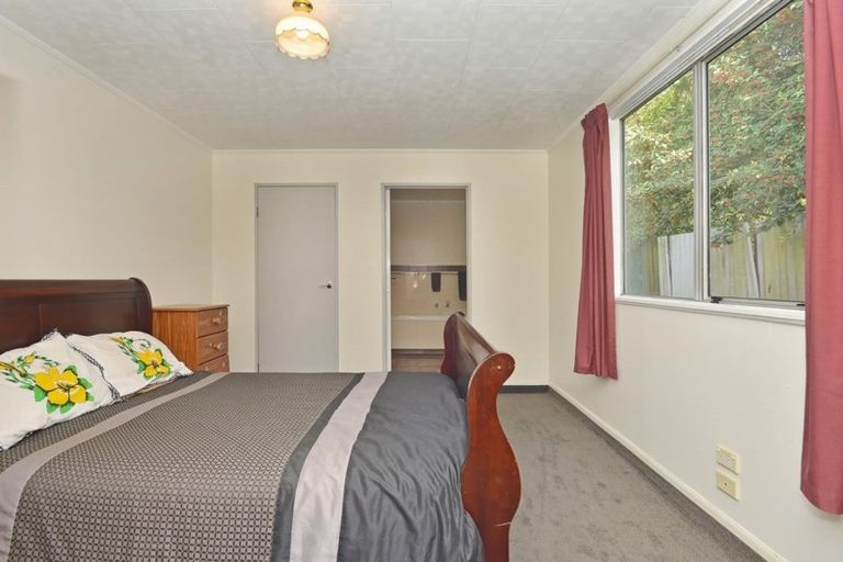 Photo of property in 9a Moreton Road, Carterton, 5713