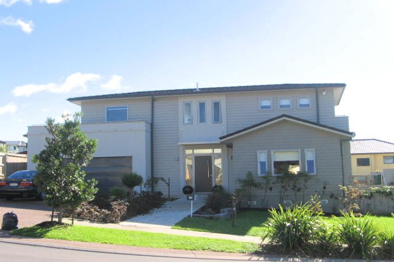 Photo of property in 45 San Valentino Drive, Henderson, Auckland, 0612