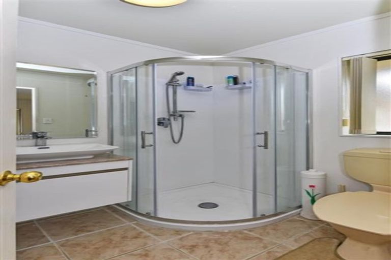 Photo of property in 71 Glenross Drive, Wattle Downs, Auckland, 2103