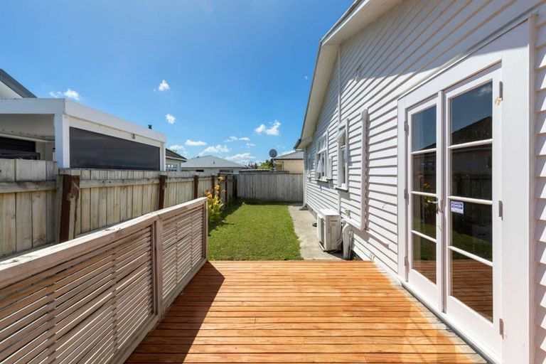 Photo of property in 61 Ferguson Street, Awapuni, Palmerston North, 4412