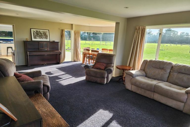 Photo of property in 628 Woodfields Road, West Eyreton, Rangiora, 7475