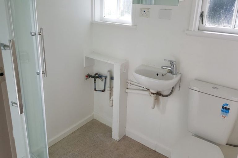 Photo of property in 193 Muritai Road, Eastbourne, Lower Hutt, 5013