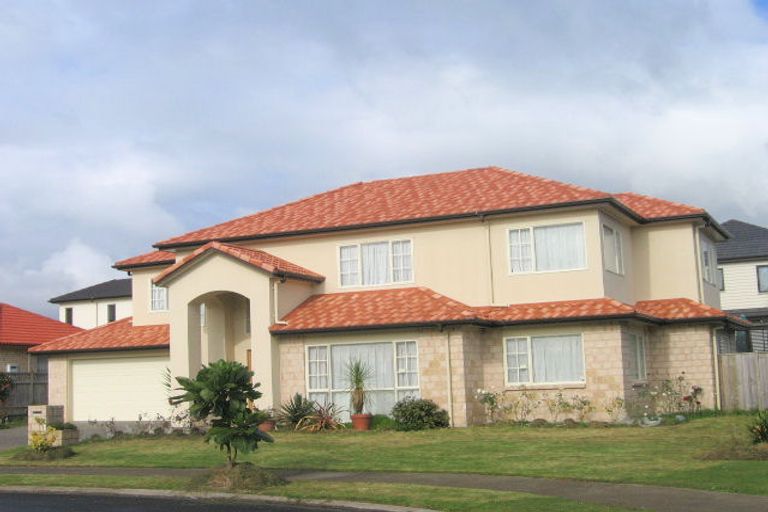 Photo of property in 9 Zara Court, Flat Bush, Auckland, 2016