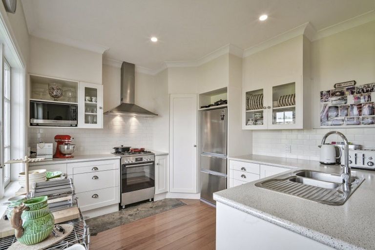 Photo of property in 9 Rakau Street, Havelock North, 4130