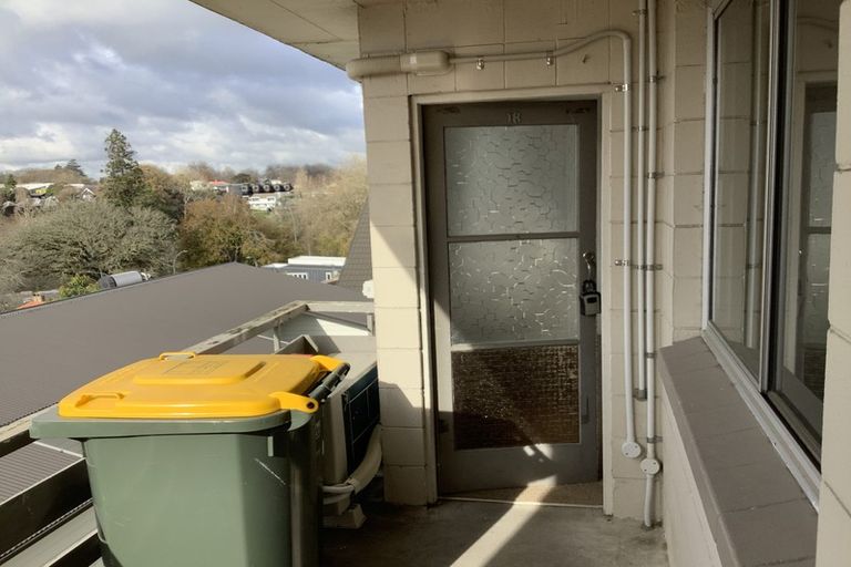 Photo of property in 8 Anzac Parade, Hamilton Central, Hamilton, 3204