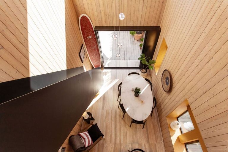 Photo of property in 8 Menzies Street, Sumner, Christchurch, 8081