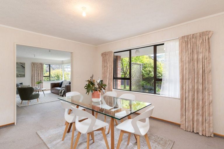 Photo of property in 46 Burbank Crescent, Churton Park, Wellington, 6037