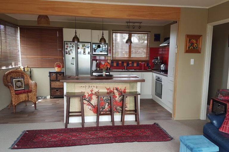 Photo of property in 16 Handforth Street, Onerahi, Whangarei, 0110