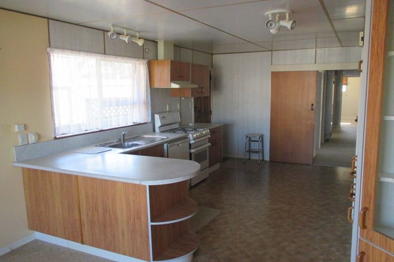 Photo of property in 25 Dahlia Street, Palmerston North, 4410