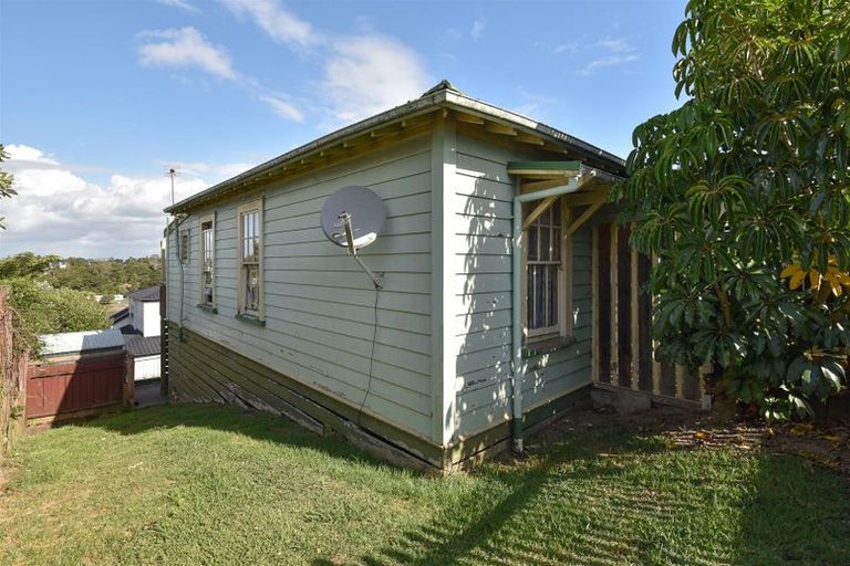 Photo of property in 4/141 Colwill Road, Massey, Auckland, 0614