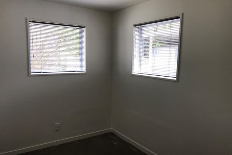 Photo of property in 27 Earls Road, Saint Clair, Dunedin, 9012