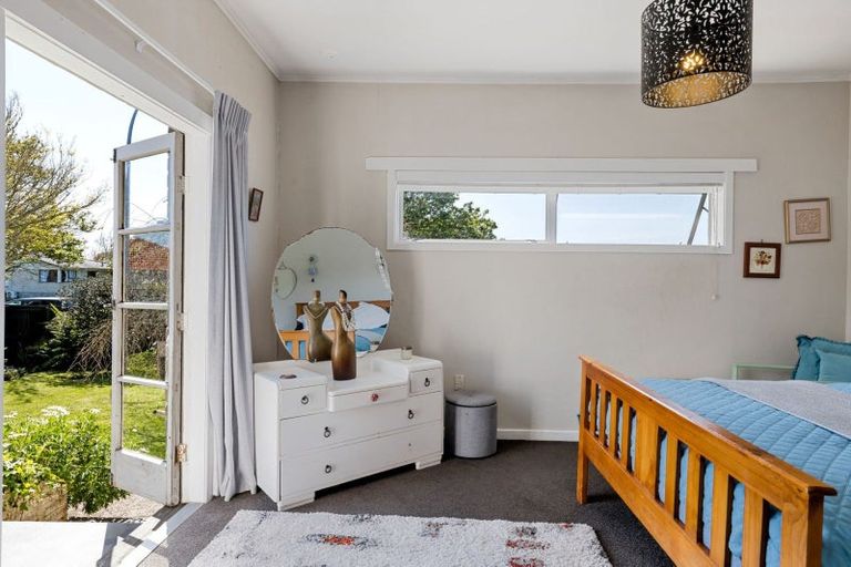 Photo of property in 122 Clarkin Road, Fairfield, Hamilton, 3214