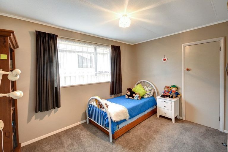 Photo of property in 19 Ashmore Street, Halfway Bush, Dunedin, 9010