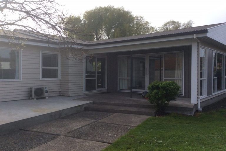 Photo of property in 110 Wairakei Road, Bryndwr, Christchurch, 8052