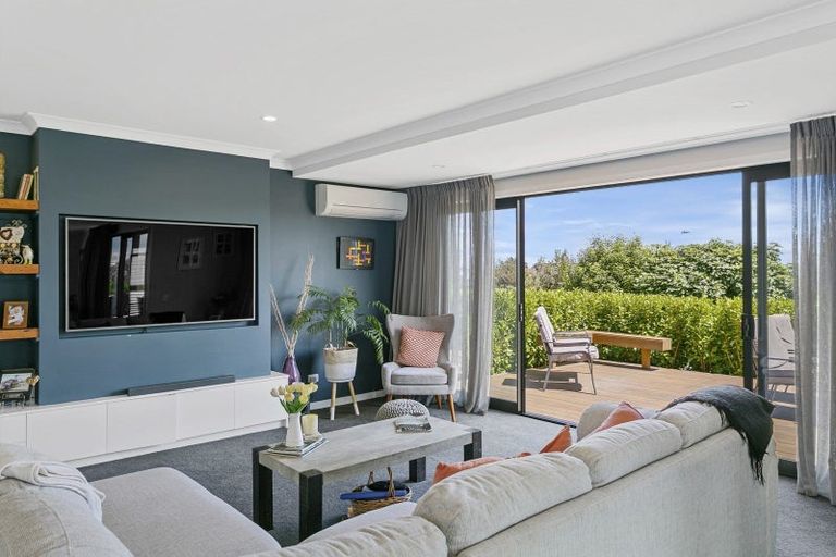 Photo of property in 65 Arrowsmith Avenue, Waipahihi, Taupo, 3330