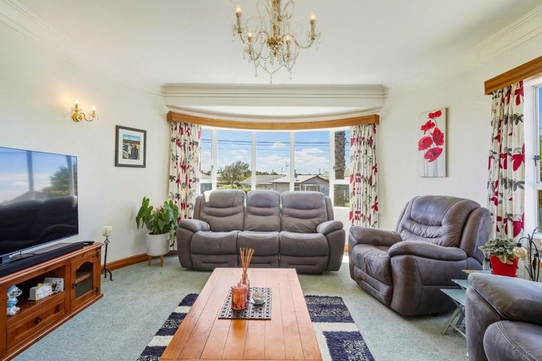 Photo of property in 5 Kawatiri Avenue, Gonville, Whanganui, 4501