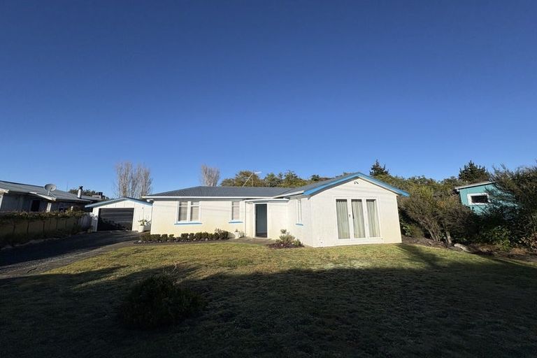 Photo of property in 563 Waitarere Beach Road, Waitarere Beach, Levin, 5510
