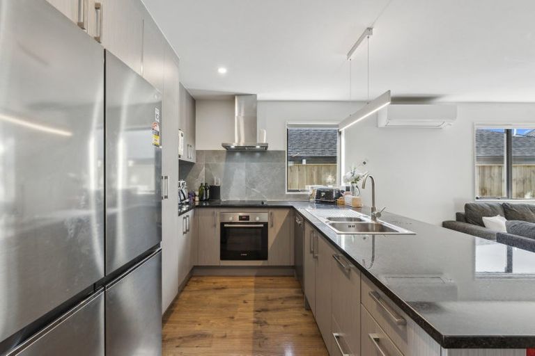 Photo of property in 41 Kahui Parade, Karaka, Papakura, 2113