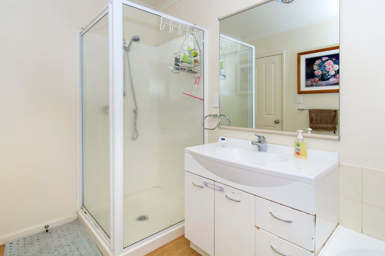 Photo of property in 46 Eclipse Terrace, Welcome Bay, Tauranga, 3112