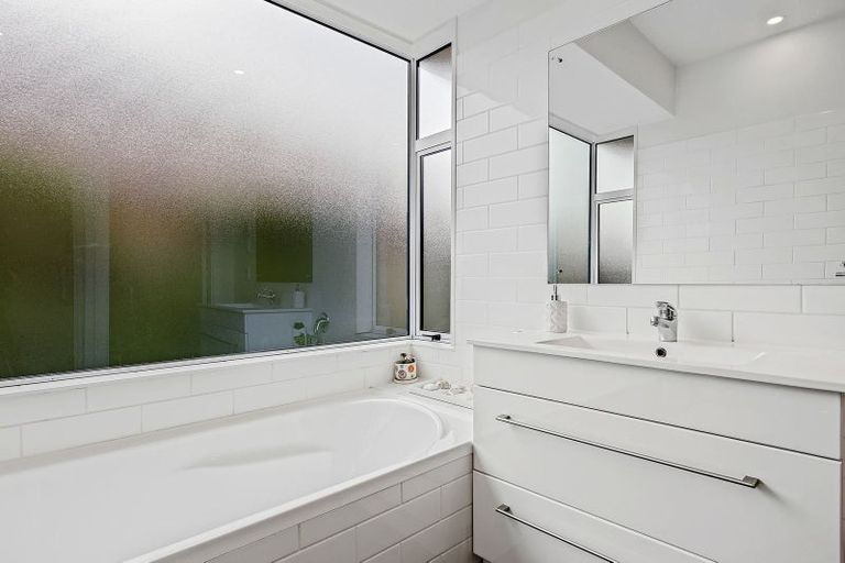 Photo of property in 74 Proctor Street, Papanui, Christchurch, 8053