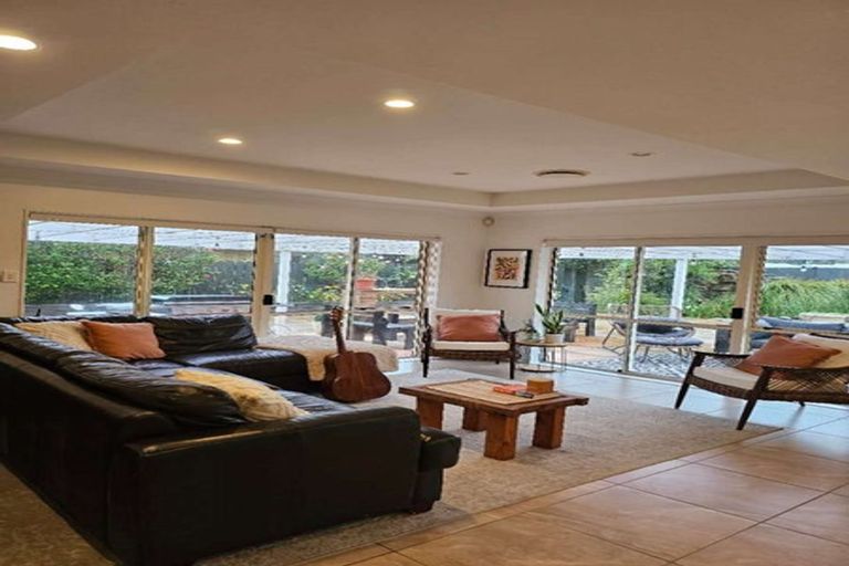 Photo of property in 15 Keppoch Court, Dannemora, Auckland, 2016