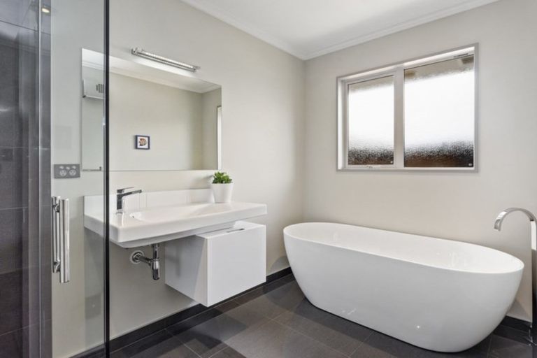 Photo of property in 90 Iris Taylor Avenue, West Melton, 7618