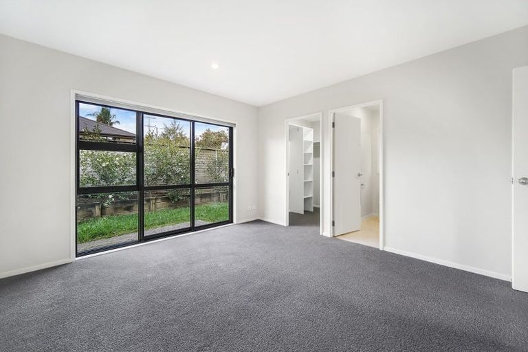 Photo of property in 3 Mill Grove, Riverhead, 0820