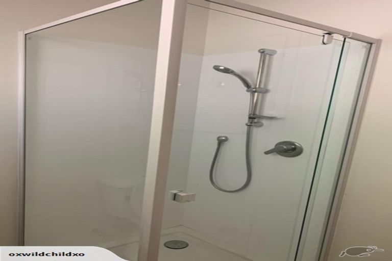 Photo of property in 4 Woodstock Terrace, Tawa, Wellington, 5028