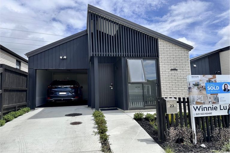 Photo of property in 23 Paretao Street, Massey, Auckland, 0614