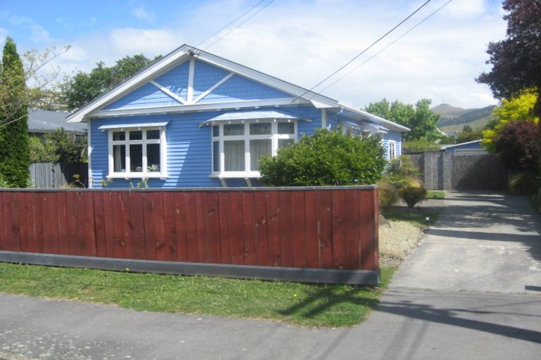 Photo of property in 68 Martin Avenue, Beckenham, Christchurch, 8023