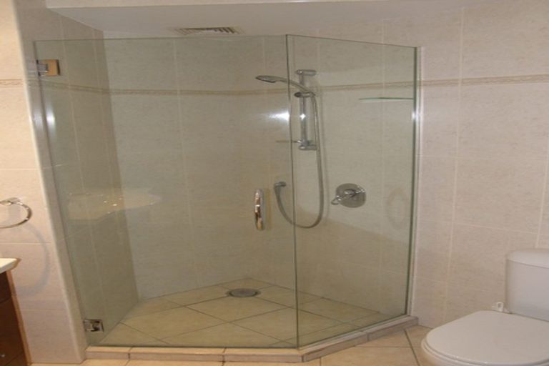 Photo of property in Construction House, 53/80 Kent Terrace, Mount Victoria, Wellington, 6011