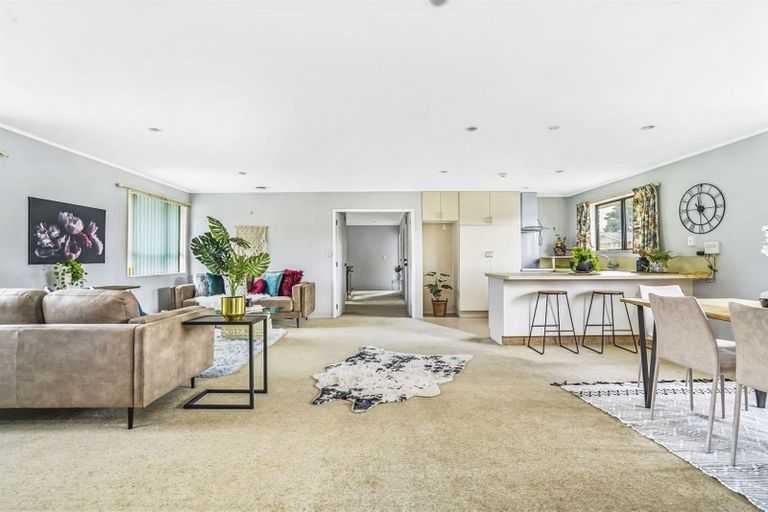 Photo of property in 2 Vista Terrace, Hillcrest, Hamilton, 3216