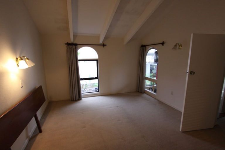 Photo of property in 368 Devonport Road, Tauranga South, Tauranga, 3112