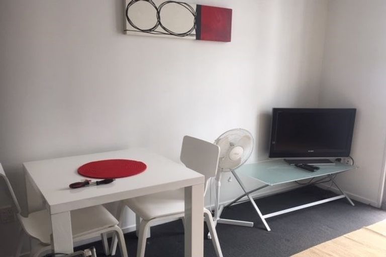 Photo of property in 58a Liverpool Street, Epsom, Auckland, 1023