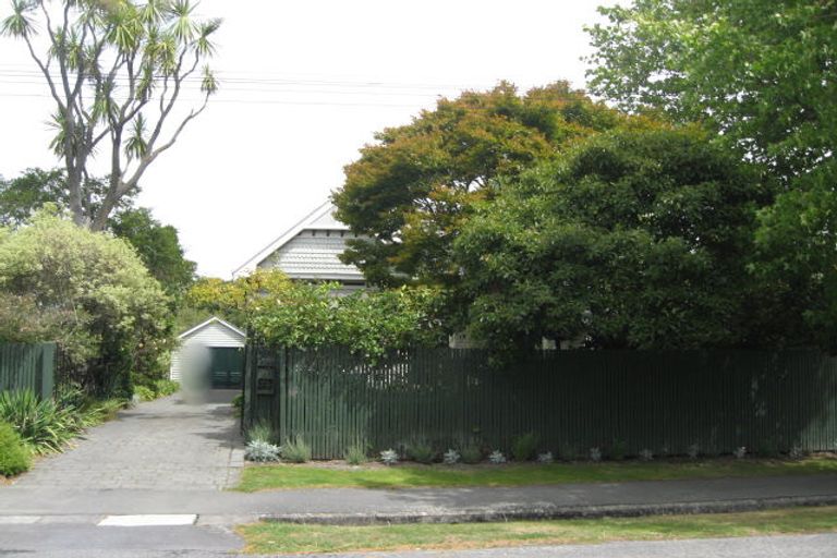 Photo of property in 21 Norfolk Street, St Albans, Christchurch, 8052