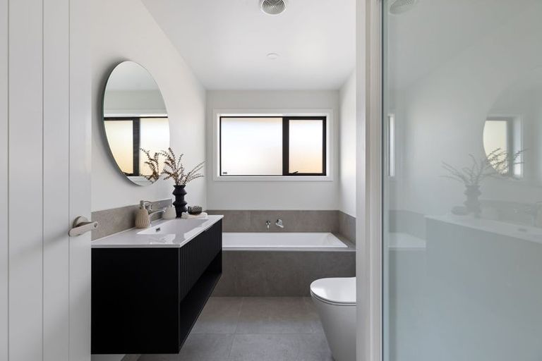 Photo of property in 33 Tyne Street, Roslyn, Palmerston North, 4414