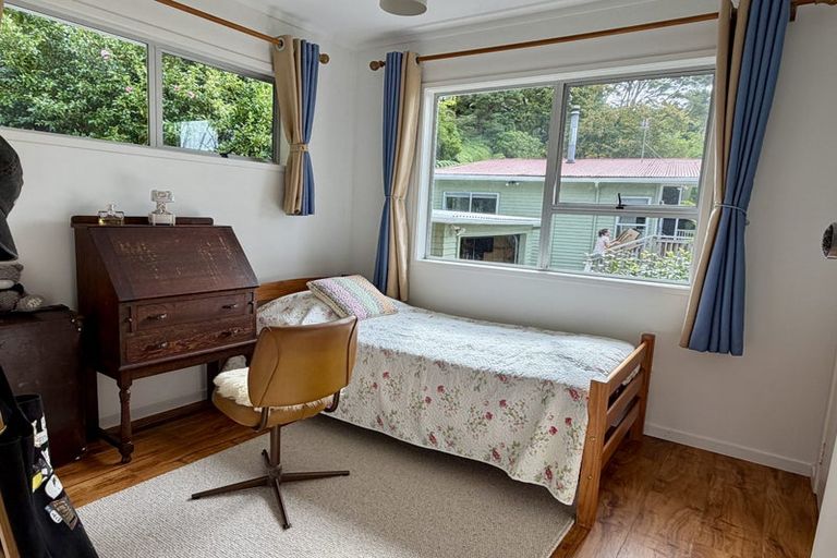 Photo of property in 22 Scotstoun Place, Glen Eden, Auckland, 0602