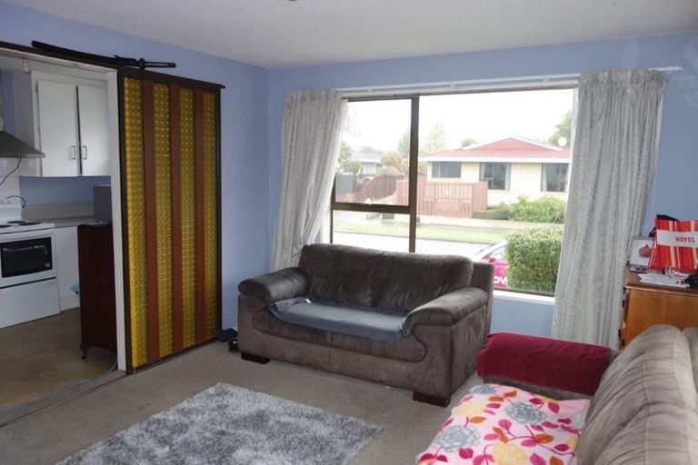 Photo of property in 22a Chipping Lane, Redwood, Christchurch, 8051