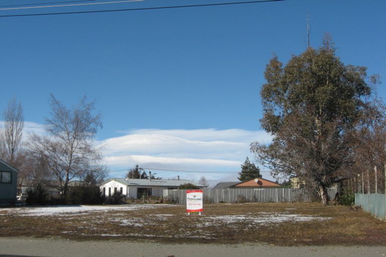 Photo of property in 46 Totara Drive, Twizel, 7901