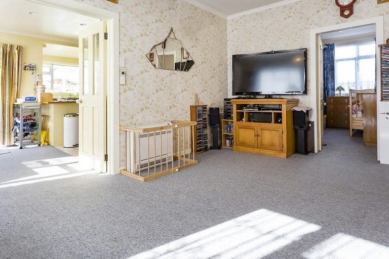 Photo of property in 75 Nelson Street, Forbury, Dunedin, 9012