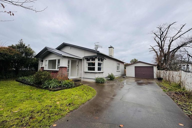 Photo of property in 37 Bryant Street, Takaro, Palmerston North, 4412