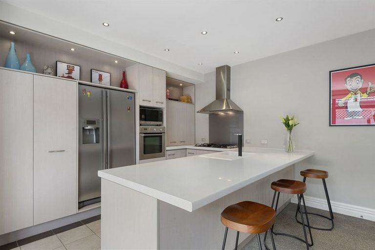 Photo of property in 85a Abberley Crescent, St Albans, Christchurch, 8014