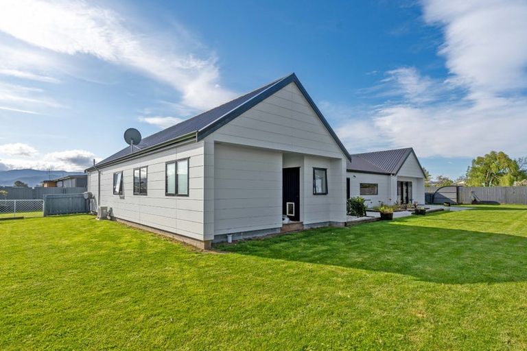 Photo of property in 5 Kea Court, Carterton, 5713