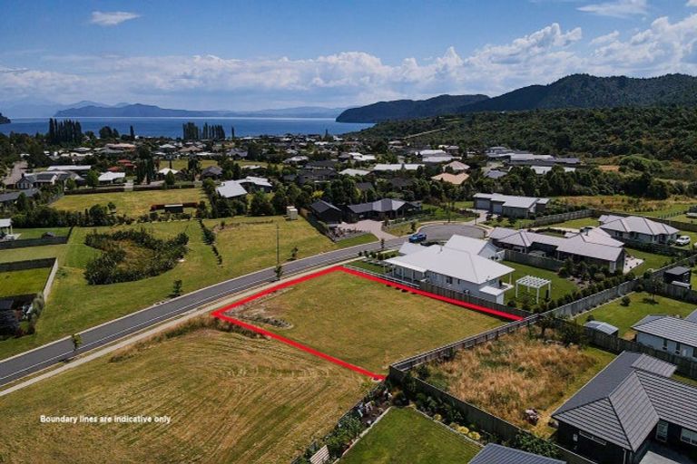 Photo of property in 6 Pukatea Lane, Kinloch, Taupo, 3377