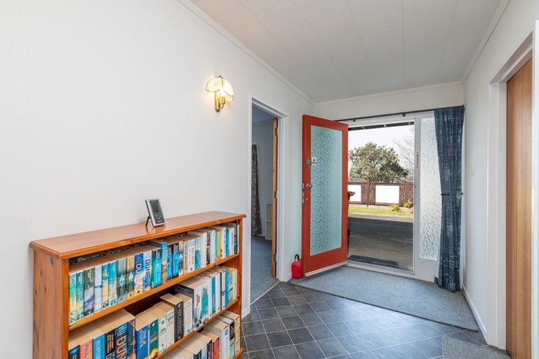 Photo of property in 14 Truro Road, Camborne, Porirua, 5026