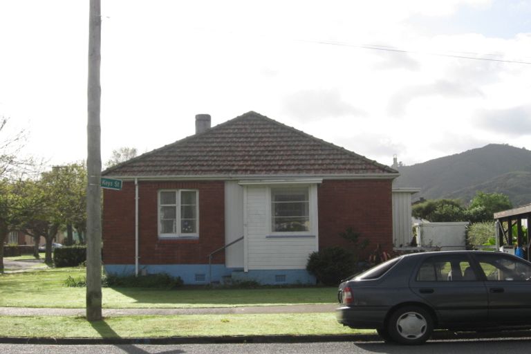 Photo of property in 91 Waddington Drive, Naenae, Lower Hutt, 5011