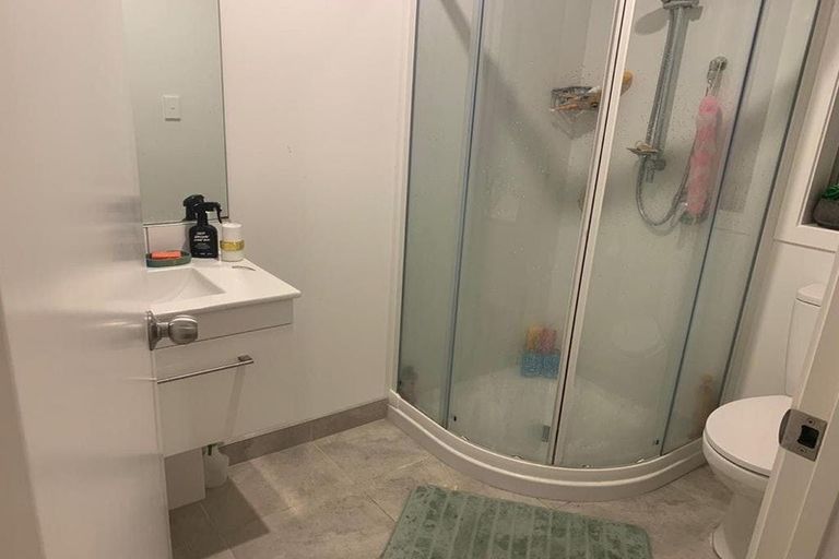 Photo of property in 9/113 Knighton Road, Hillcrest, Hamilton, 3216