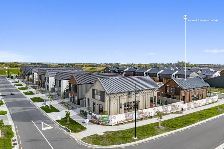 Photo of property in 1 Dorset Down Drive, Karaka, 2580